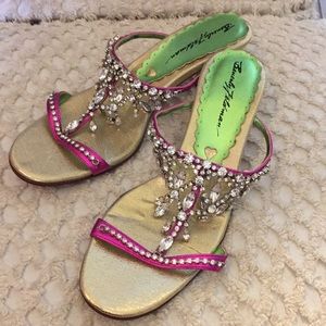 Beverly Feldman jeweled kitten heel sandals size 6